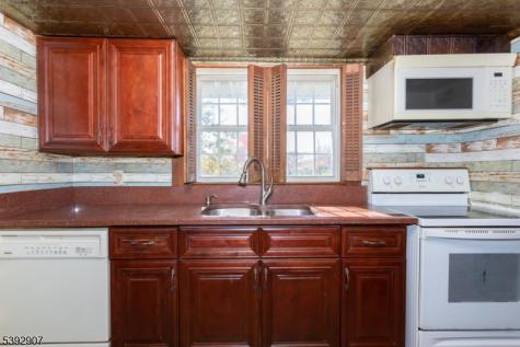 318 Germantown Road West Milford NJ 07480