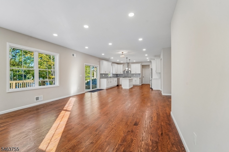 6 Chamberlain Lane Mount Olive NJ 07828