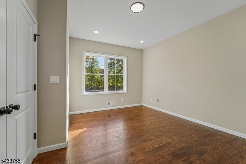6 Chamberlain Lane Mount Olive NJ 07828