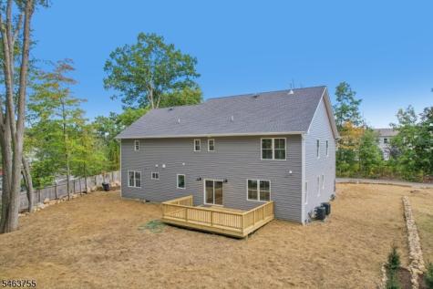 6 Chamberlain Lane Mount Olive NJ 07828