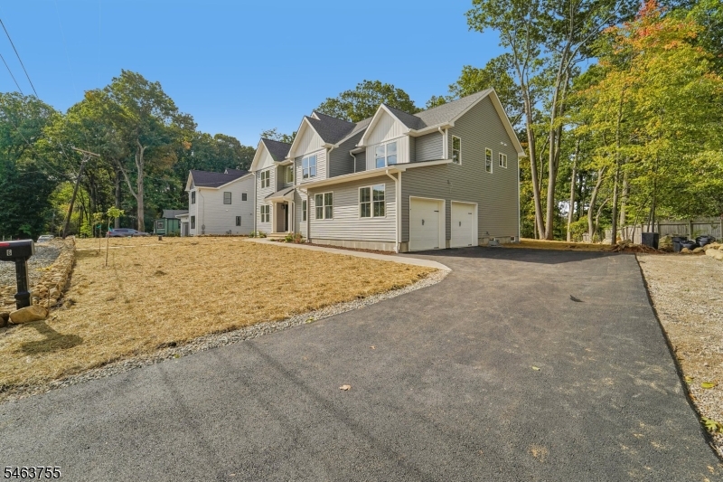 6 Chamberlain Lane Mount Olive NJ 07828