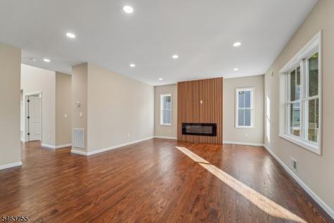 6 Chamberlain Lane Mount Olive NJ 07828