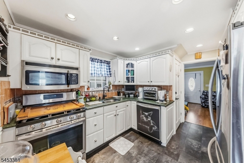 62 Kirk Street West Orange NJ 07052