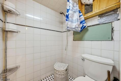 62 Kirk Street West Orange NJ 07052