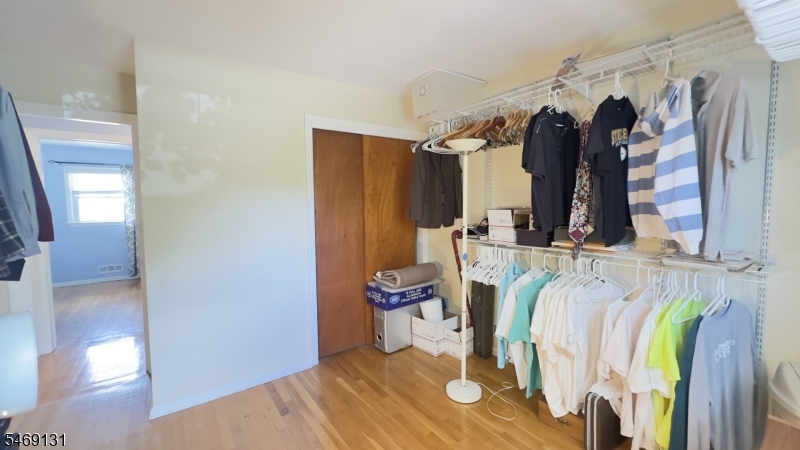 1257 Shaffer Avenue Roselle NJ 07203