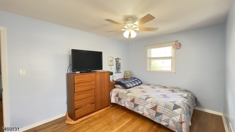 1257 Shaffer Avenue Roselle NJ 07203