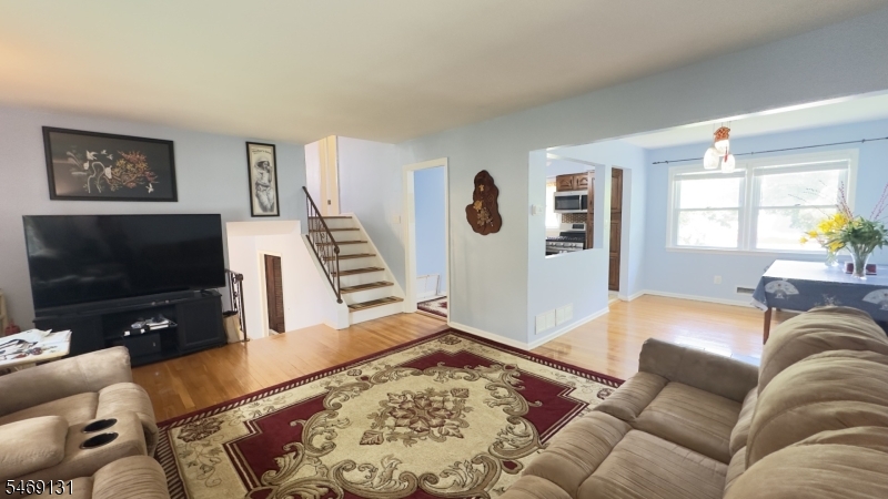 1257 Shaffer Avenue Roselle NJ 07203