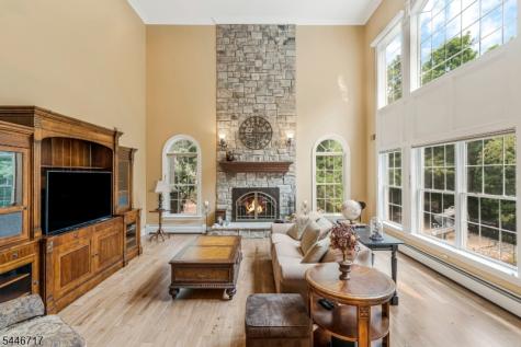 11 Monica Court Branchburg NJ 08876