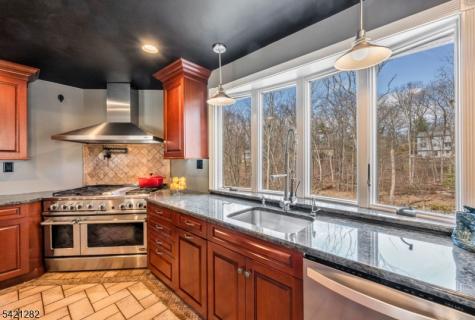87 Buena Vista Drive Ringwood NJ 07456