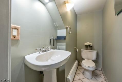 87 Buena Vista Drive Ringwood NJ 07456