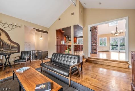 87 Buena Vista Drive Ringwood NJ 07456