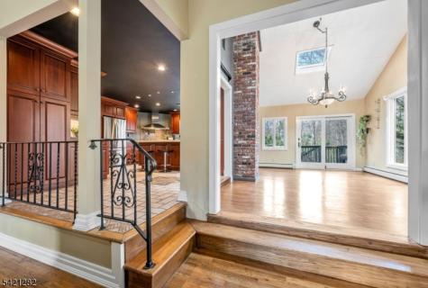 87 Buena Vista Drive Ringwood NJ 07456