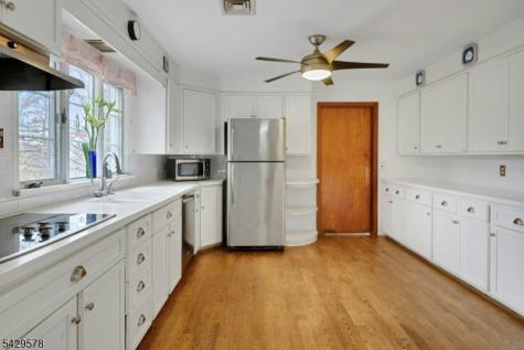 16 Stillwater Road Blairstown NJ 07825