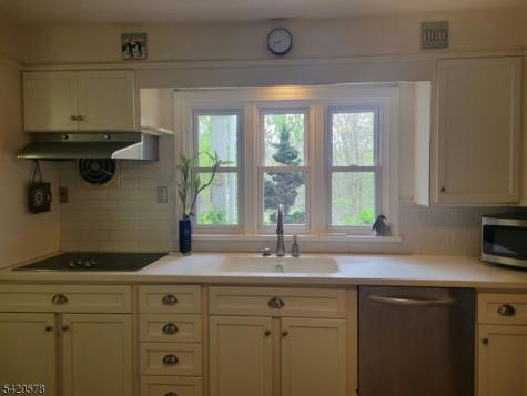 16 Stillwater Road Blairstown NJ 07825