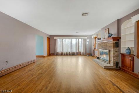 16 Stillwater Road Blairstown NJ 07825