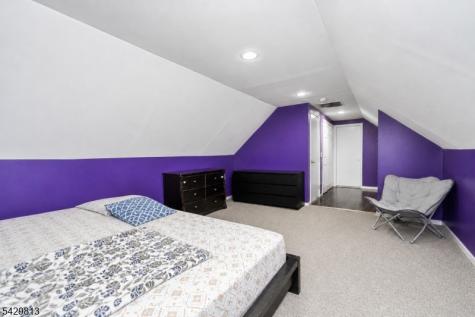 65 Hilltop Court Clifton NJ 07012