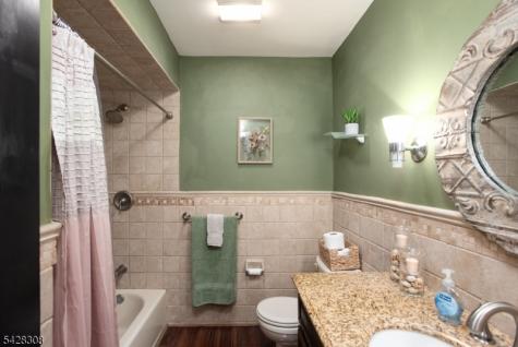 13 Forest Lane Green Brook NJ 08812