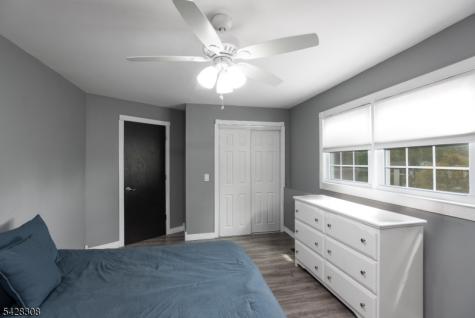 13 Forest Lane Green Brook NJ 08812