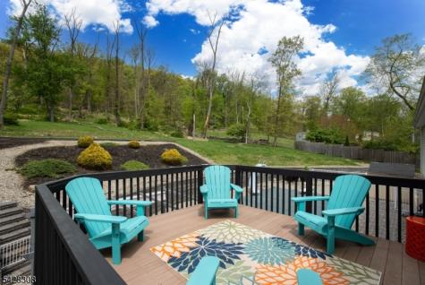 13 Forest Lane Green Brook NJ 08812