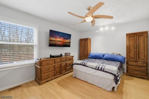 2 Pioneer Drive Howell NJ 07731
