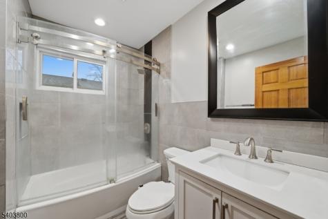2 Pioneer Drive Howell NJ 07731