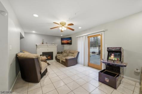 2 Pioneer Drive Howell NJ 07731