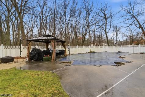 2 Pioneer Drive Howell NJ 07731