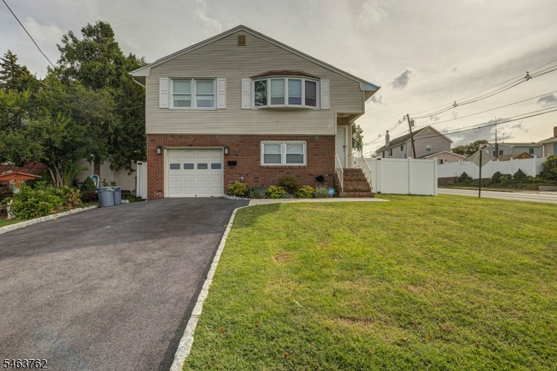 301 N 16th Street Kenilworth NJ 07033