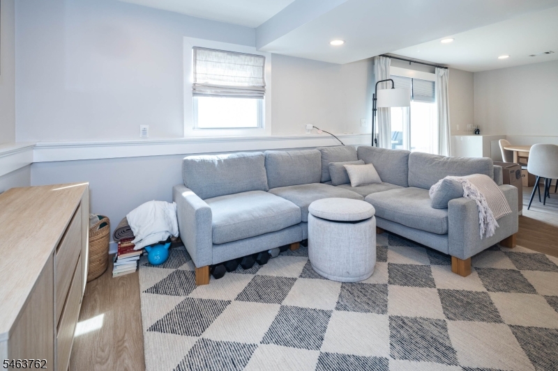 301 N 16th Street Kenilworth NJ 07033