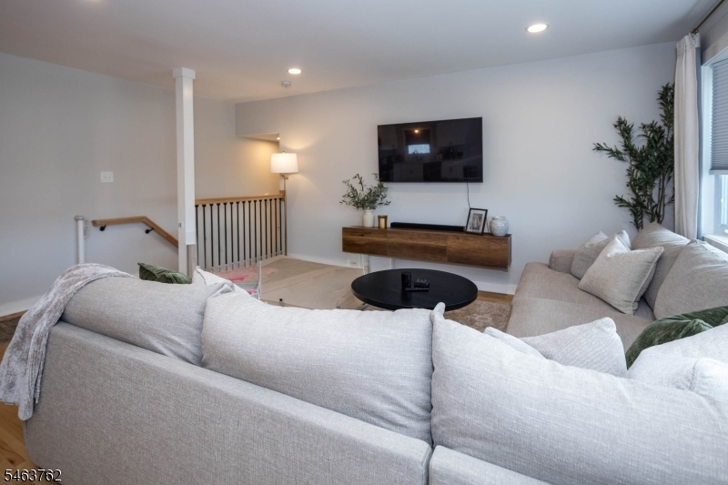 301 N 16th Street Kenilworth NJ 07033