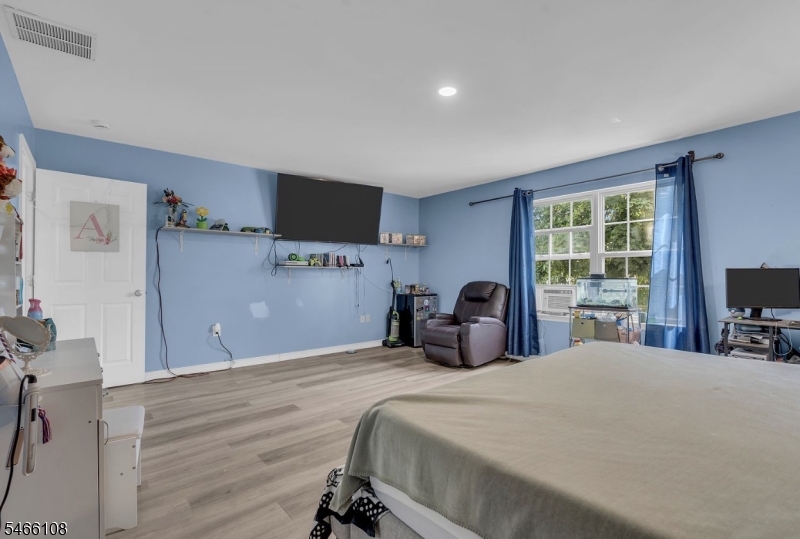 425 Thomas Street Perth Amboy NJ 08861