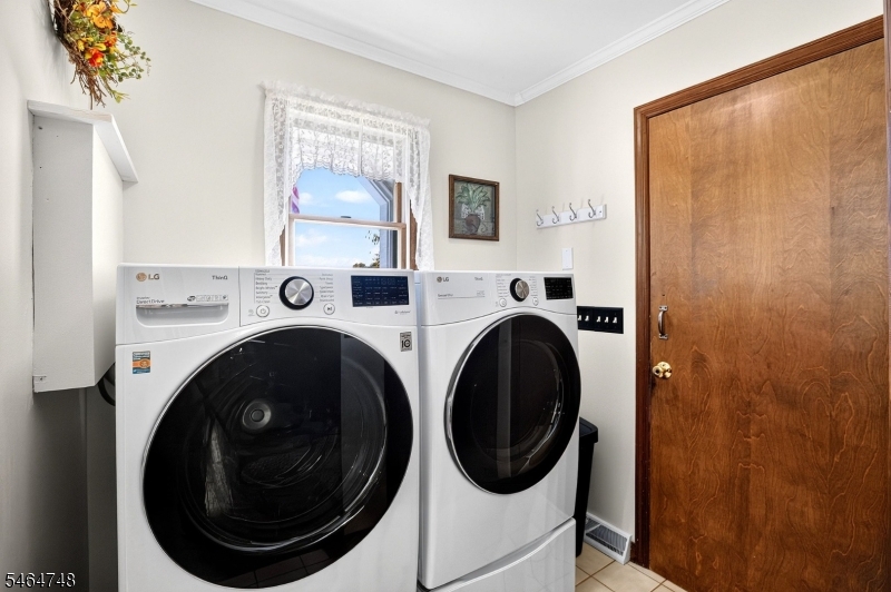 27 Edgemere Terrace Washington NJ 07882