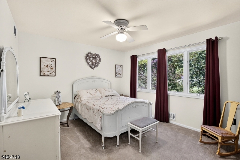 27 Edgemere Terrace Washington NJ 07882