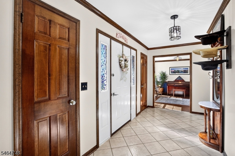 27 Edgemere Terrace Washington NJ 07882