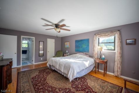 207 Grant Avenue Middlesex NJ 08846