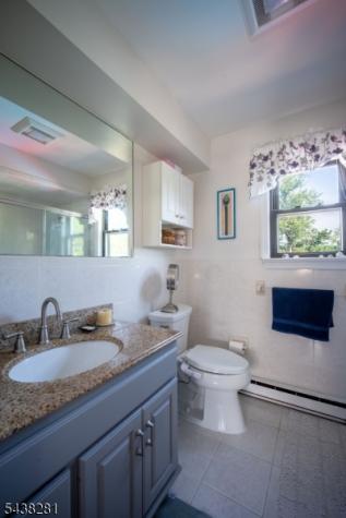 207 Grant Avenue Middlesex NJ 08846