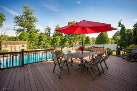207 Grant Avenue Middlesex NJ 08846