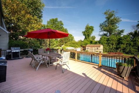 207 Grant Avenue Middlesex NJ 08846