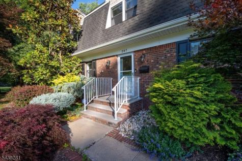 207 Grant Avenue Middlesex NJ 08846