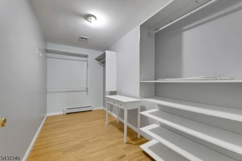 40 Horseneck Road Montville NJ 07045