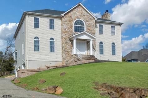 40 Horseneck Road Montville NJ 07045