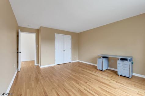 40 Horseneck Road Montville NJ 07045