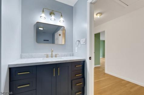40 Horseneck Road Montville NJ 07045