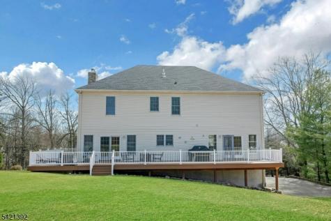 40 Horseneck Road Montville NJ 07045