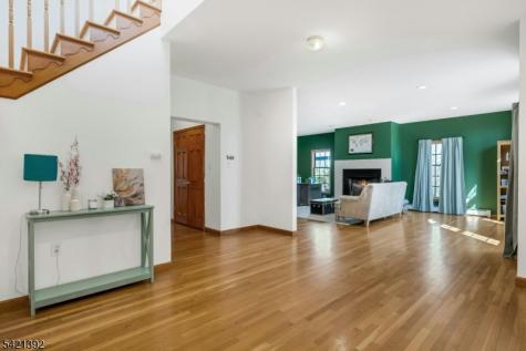 40 Horseneck Road Montville NJ 07045