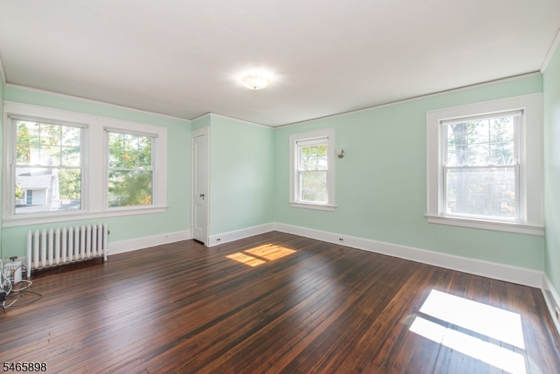 45 Walker Road West Orange NJ 07052