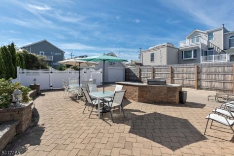 226 3RD Street Beach Haven NJ 08008