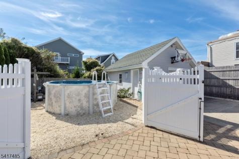 226 3RD Street Beach Haven NJ 08008