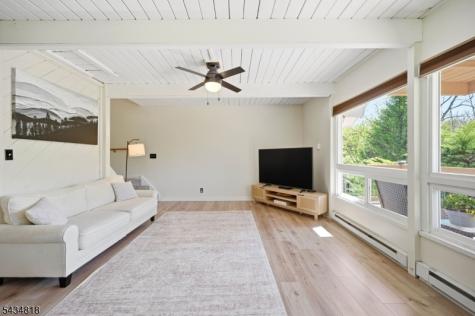 901 Wall Street Stillwater NJ 07860