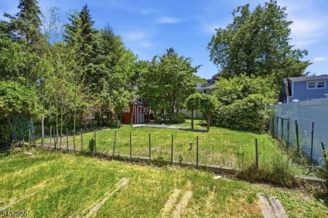 212 Grove Avenue Verona NJ 07044